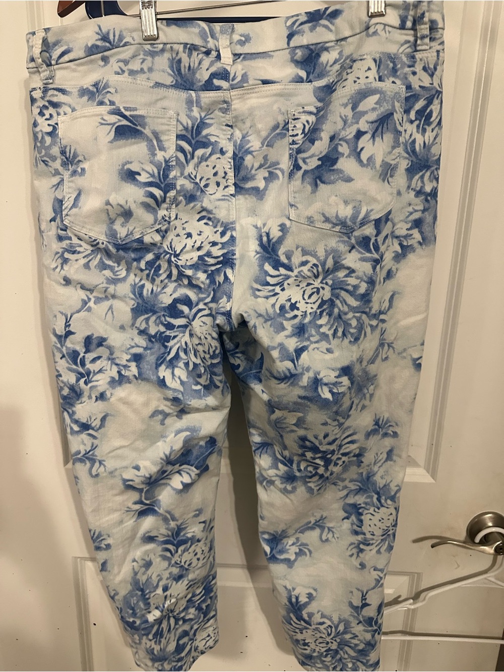 Chico's Blue and White Floral Cropped Jeans - Picture 2 of 2